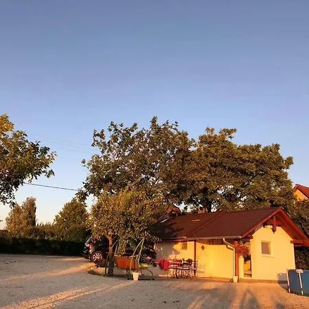 Apartman Málna Mondta! Apartman Balatoni Panorámával *