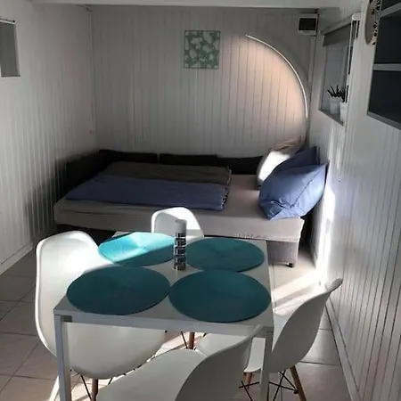 Málna Mondta! Apartman Balatoni Panorámával Apartman Siófok